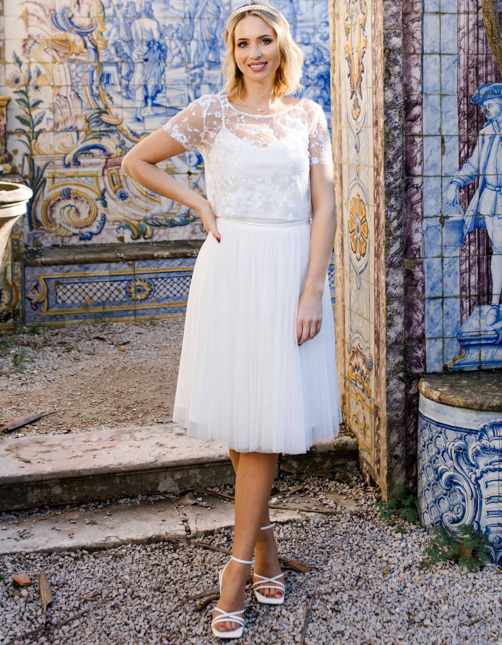 andcompliments_online_shop_brautmode_tulle_skirt_tuellrock_tuell_braut_hochzeit_online_shoppen_crop_top_croptop_pailletten_glitzer