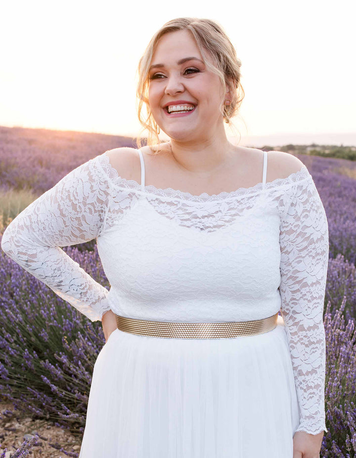 constant_love_online_shop_braut_hochzeit_andcompliments_berlin_team_braut_tuellrock_tuell_rock_spitze_spitzenoberteil_brautkleid_kleid_langarm_aermel_standesamt_boho_body_clean_gestre_f5156f0c