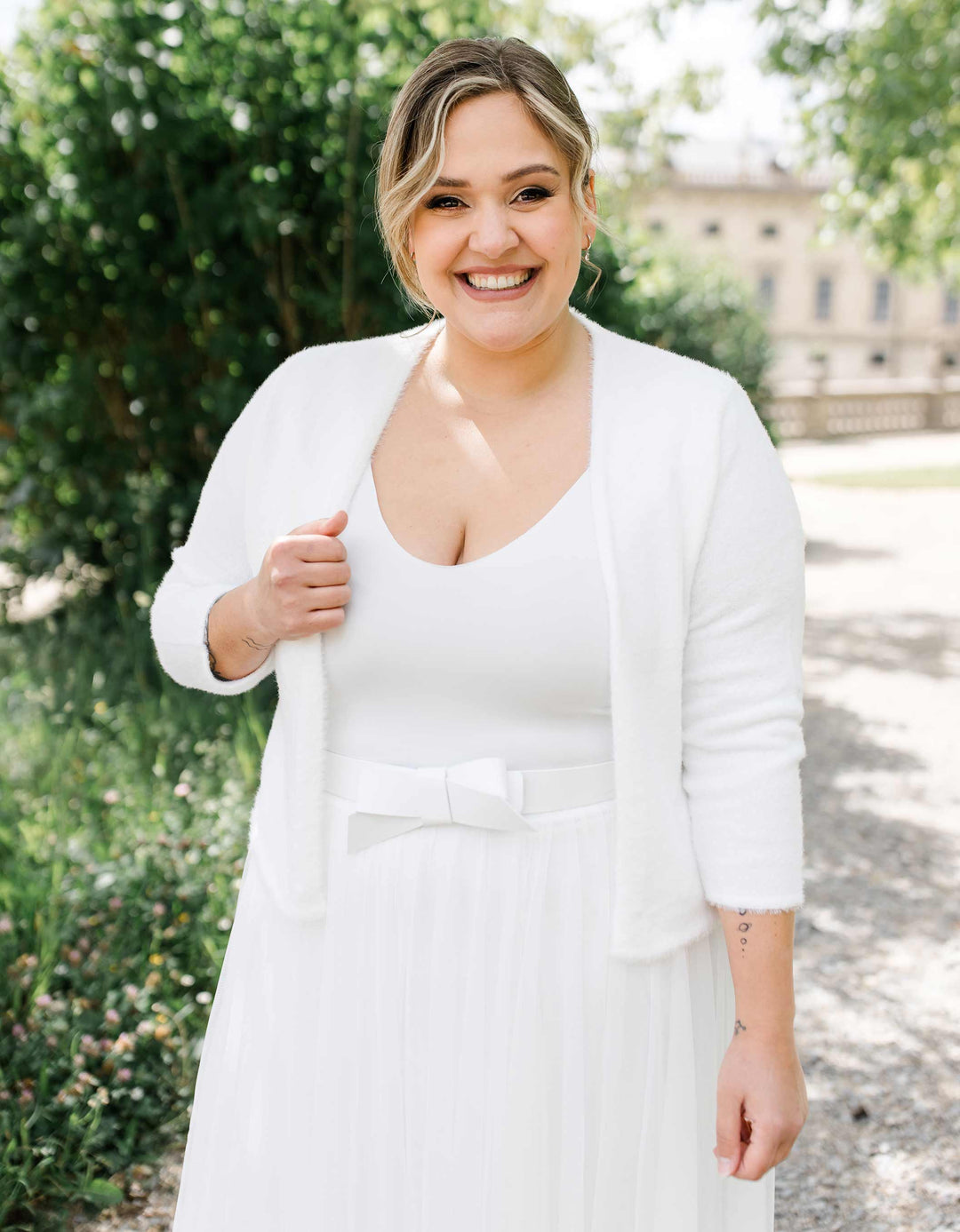 andcompliments_online_shop_brautmode_tulle_skirt_tuellrock_tuell_braut_hochzeit_online_shoppen_gruen_lang_curvy_XXL_XXXL_3XL_4XL_braut_herbst