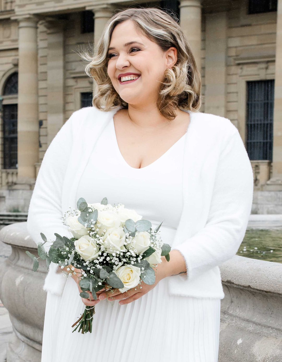 CONSTANT LOVE CURVY Cremeweiss Braut SEOUL-Strickjacke