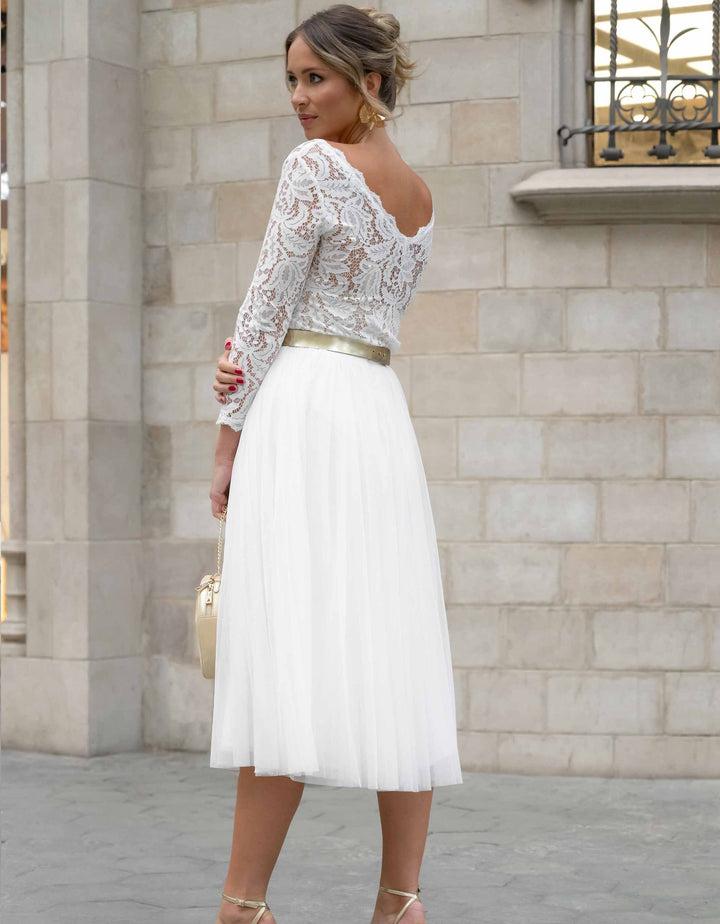 constant_love_online_shop_braut_hochzeit_andcompliments_berlin_team_braut_tuellrock_tuell_rock_spitze_spitzenoberteil_halbarm_rom_wave_langarm_aermel_standesamt_boho_spitze_27a