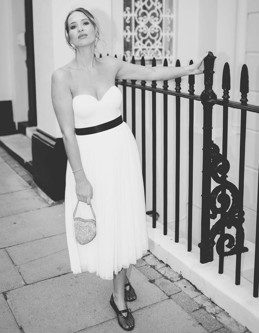 constant_love_tuellrock_satin_guertel_mauve_rosa_altrosa_hochzeit_gast_standesamt_brautjungfern_schwarz-2