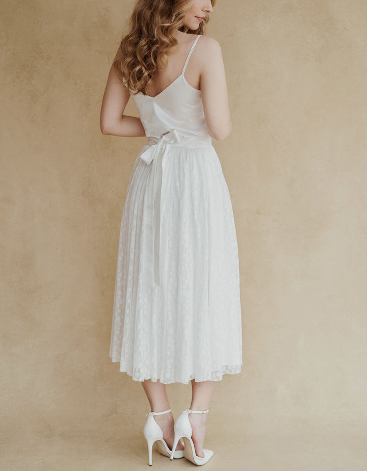 andcompliments_online_shop_brautmode_tulle_skirt_tullrock_tull_braut_hochzeit_online_shoppen_weiss_dot_muster_spitze_midi