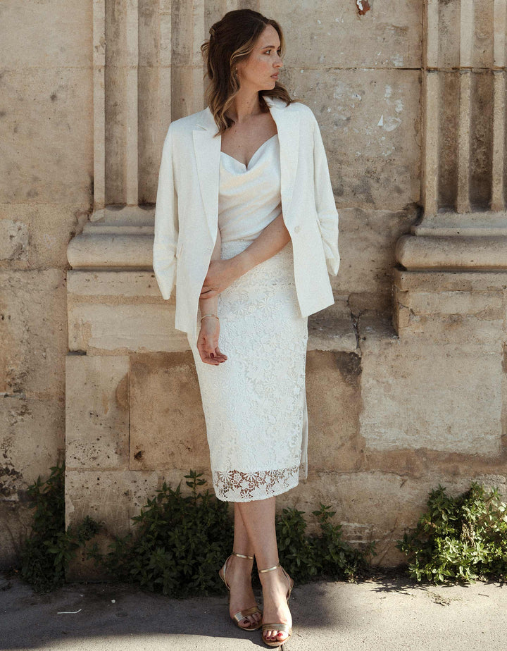 andcompliments_online_shop_brautmode_paillettenrock_skirt_sequins-skirt_braut_hochzeit_online_shoppen_sophie-brand_overall_hose_jumpsuit_anzug_braut_blazer_hose_weiss-6