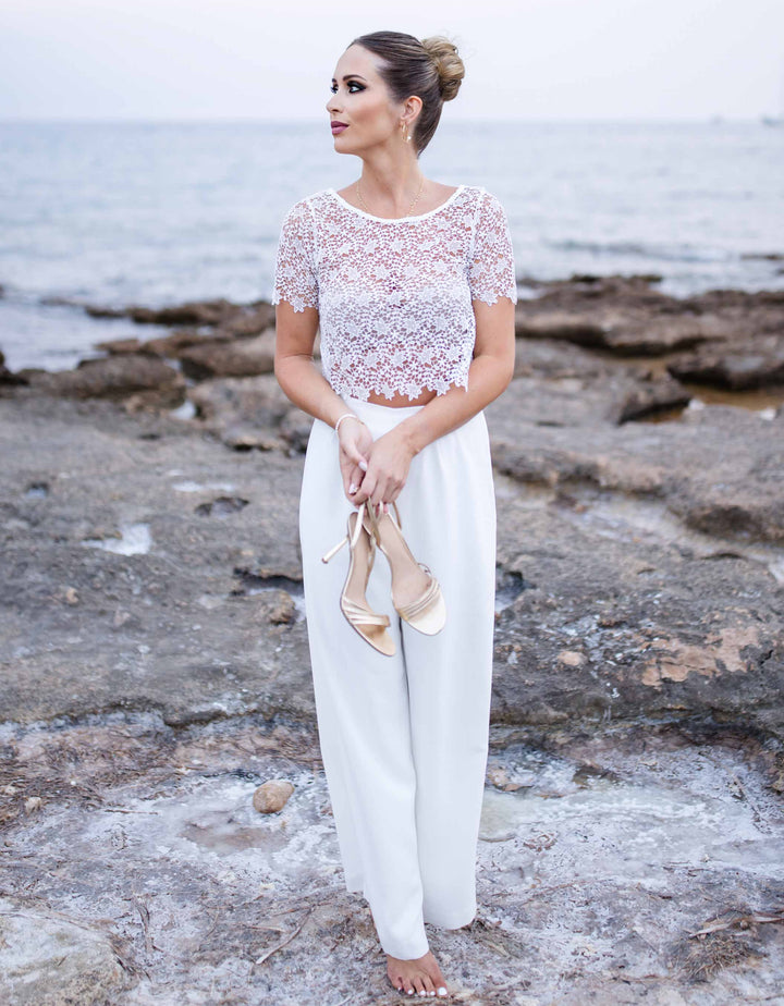 andcompliments_online_shop_brautmode_paillettenrock_skirt_sequins-skirt_braut_hochzeit_online_shoppen_sophie-brand_nude_soft_powder_gold_weihnachten_outfit_overall_hose_jumpsuit_weiss_