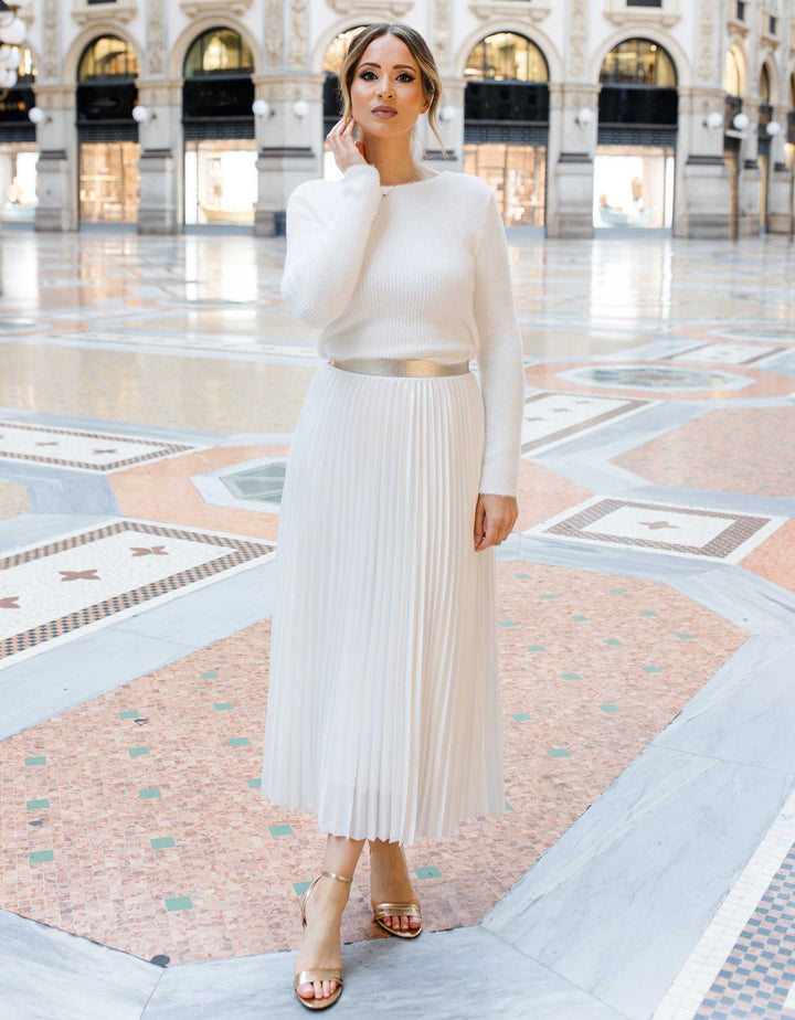 andcompliments_online_shop_brautmode_paillettenrock_skirt_sequins-skirt_braut_hochzeit_online_shoppen_sophie-brand_outfit_crepes_chiffon_satin_midi_plissee_falten_weiss