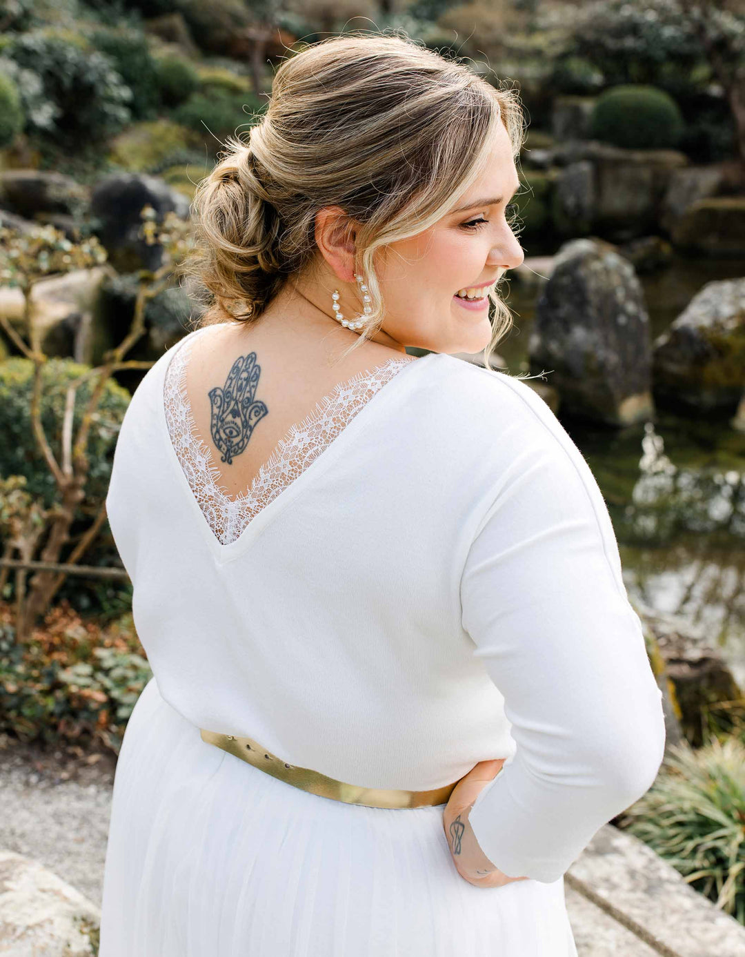 andcompliments_online_shop_brautmode_tulle_skirt_tuellrock_tuell_braut_hochzeit_online_shoppen_brautkleid_44_46_48_50_52_XXL_3XL_4XL_Millau_Pullover_mit_Spitze-1