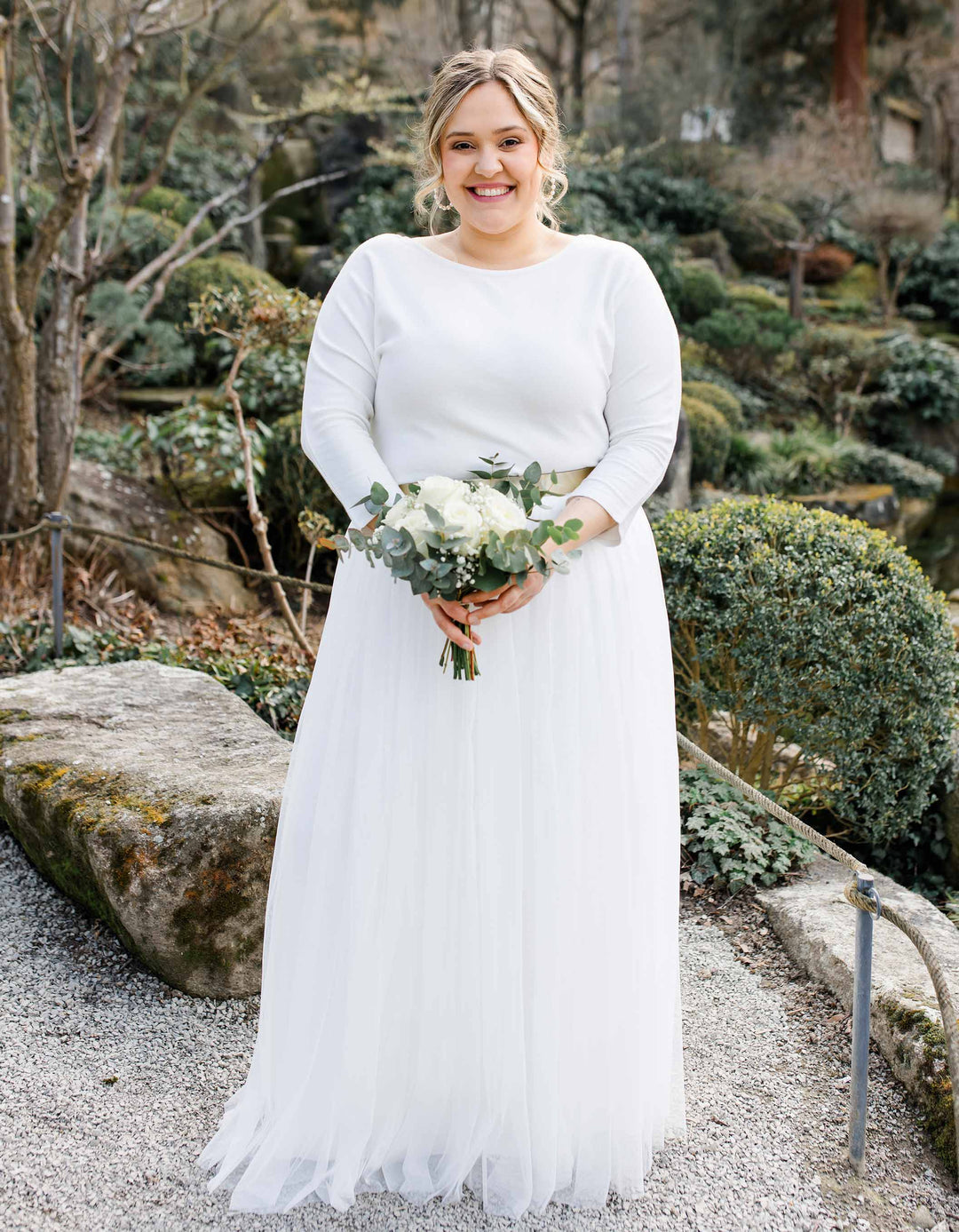 andcompliments_online_shop_brautmode_tulle_skirt_tuellrock_tuell_braut_hochzeit_online_shoppen_brautkleid_44_46_48_50_52_XXL_3XL_4XL_Millau_Pullover_mit_Spitze-1