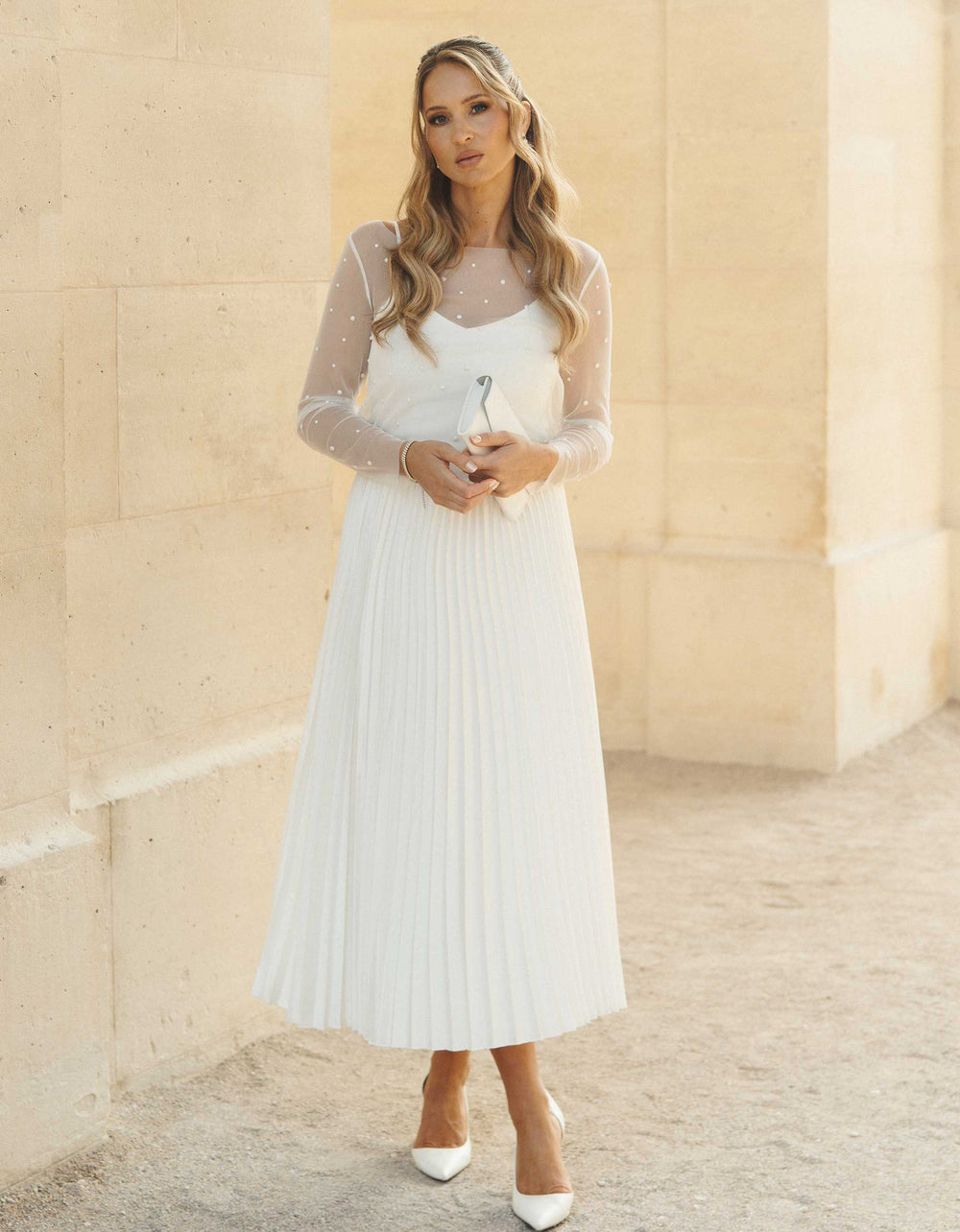 andcompliments_online_shop_brautmode_tulle_skirt_tuellrock_tuell_braut_hochzeit_online_shoppen_crop_top_brautoberteil_perlen_pearls-8