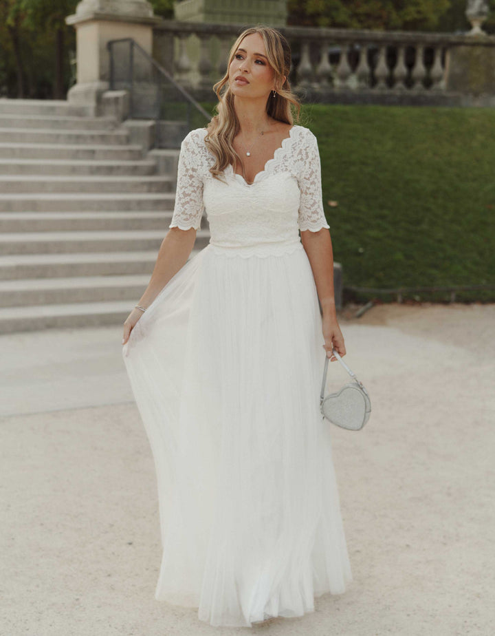 andcompliments_online_shop_brautmode_tulle_skirt_tuellrock_tuell_braut_hochzeit_online_shoppen_crop_top_langarm_spitze_oberteil_braut-10