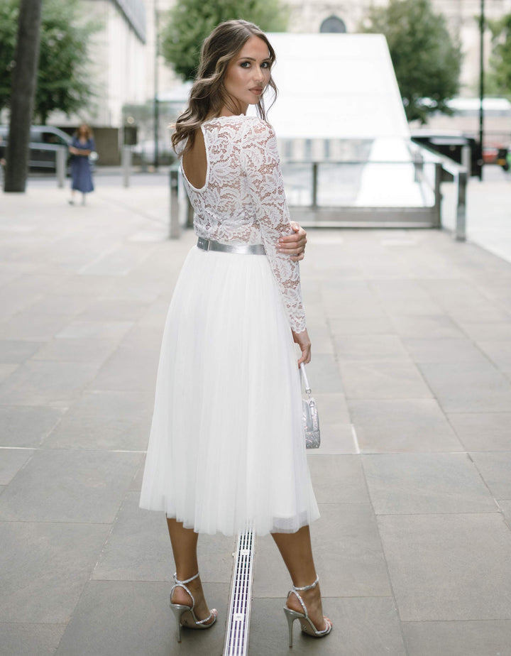 andcompliments_online_shop_brautmode_tulle_skirt_tuellrock_tuell_braut_hochzeit_online_shoppen_crop_top_langarm_spitze_oberteil_braut_london