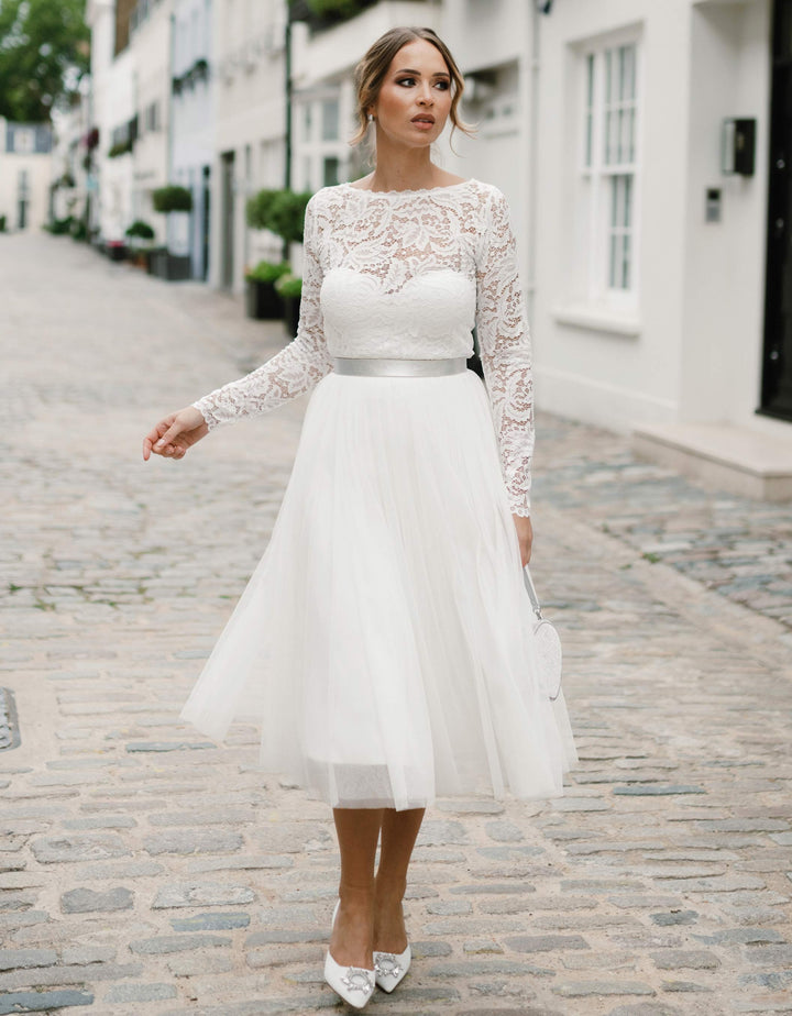 andcompliments_online_shop_brautmode_tulle_skirt_tuellrock_tuell_braut_hochzeit_online_shoppen_crop_top_langarm_spitze_oberteil_braut_london