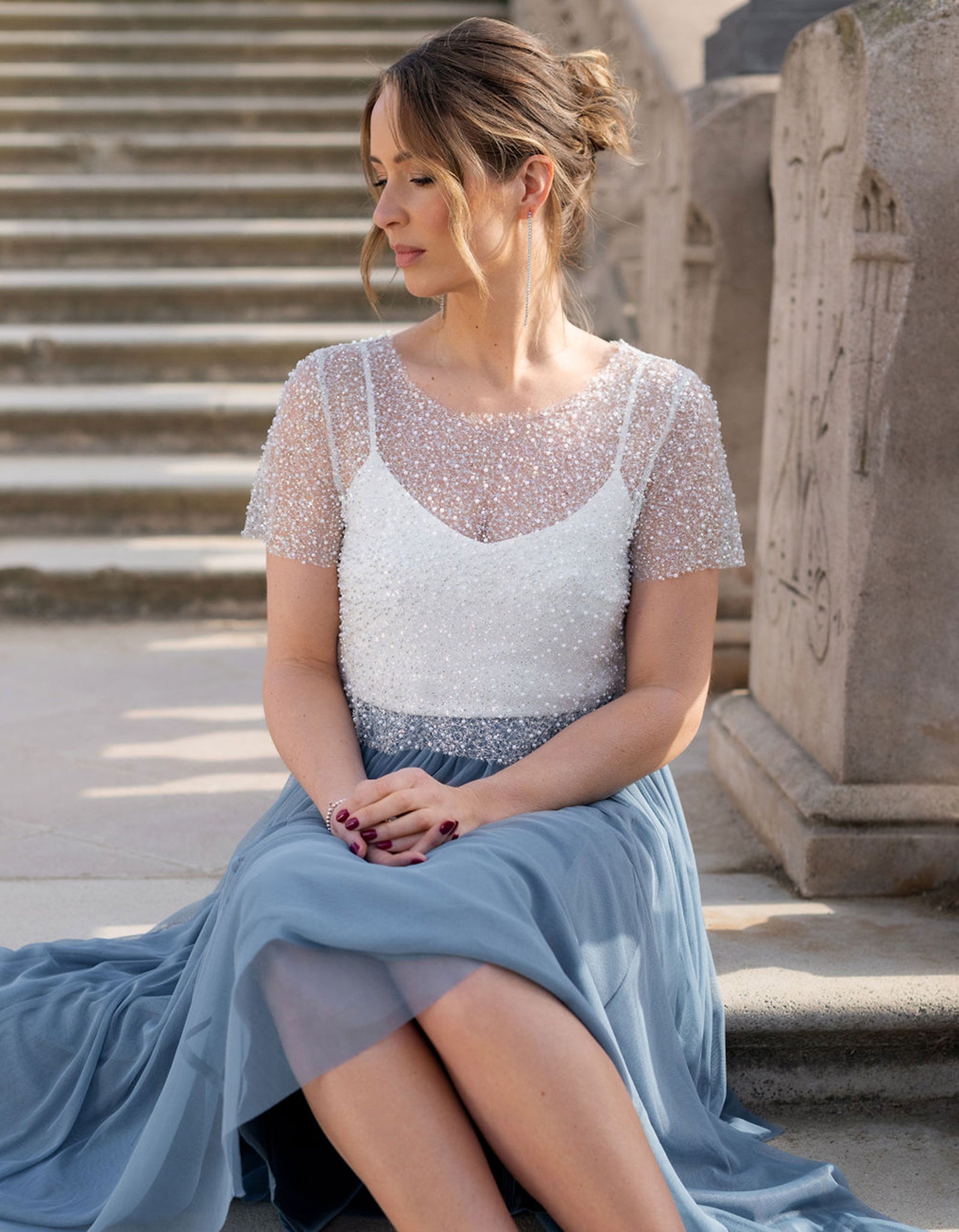 andcompliments_online_shop_brautmode_tulle_skirt_tuellrock_tuell_braut_hochzeit_online_shoppen_crop_top_pailletten-silber-halbarm
