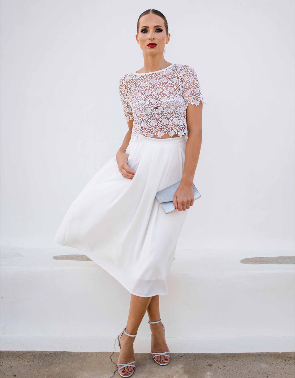 andcompliments_online_shop_brautmode_tulle_skirt_tuellrock_tuell_braut_hochzeit_online_shoppen_crop_top_schwanger_oberteileandcompliments_online_shop_brautmode_paillettenrock_skirt_sequins-skirt_braut_hochzeit_online_shoppen_sophie-brand_nude_soft_powder_gold_weihnachten_outfit_crepes_chiffon_satin_midi