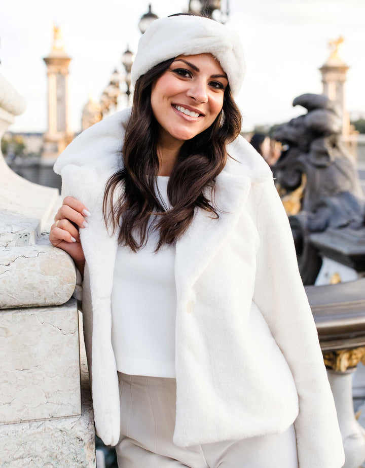 CONSTANT LOVE BRAUT Fakefur Felljacke - Hochzeit Braut - Cremeweiss