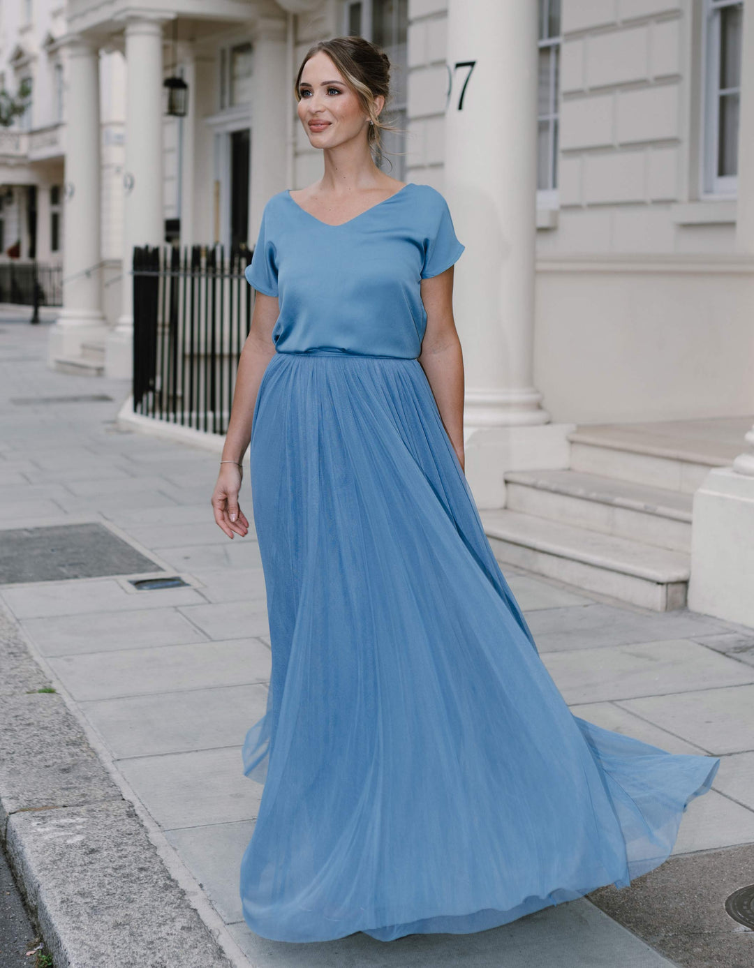 andcompliments_online_shop_brautmode_tulle_skirt_tuellrock_tuell_braut_hochzeit_online_shoppen_midi_oceandusk_lang