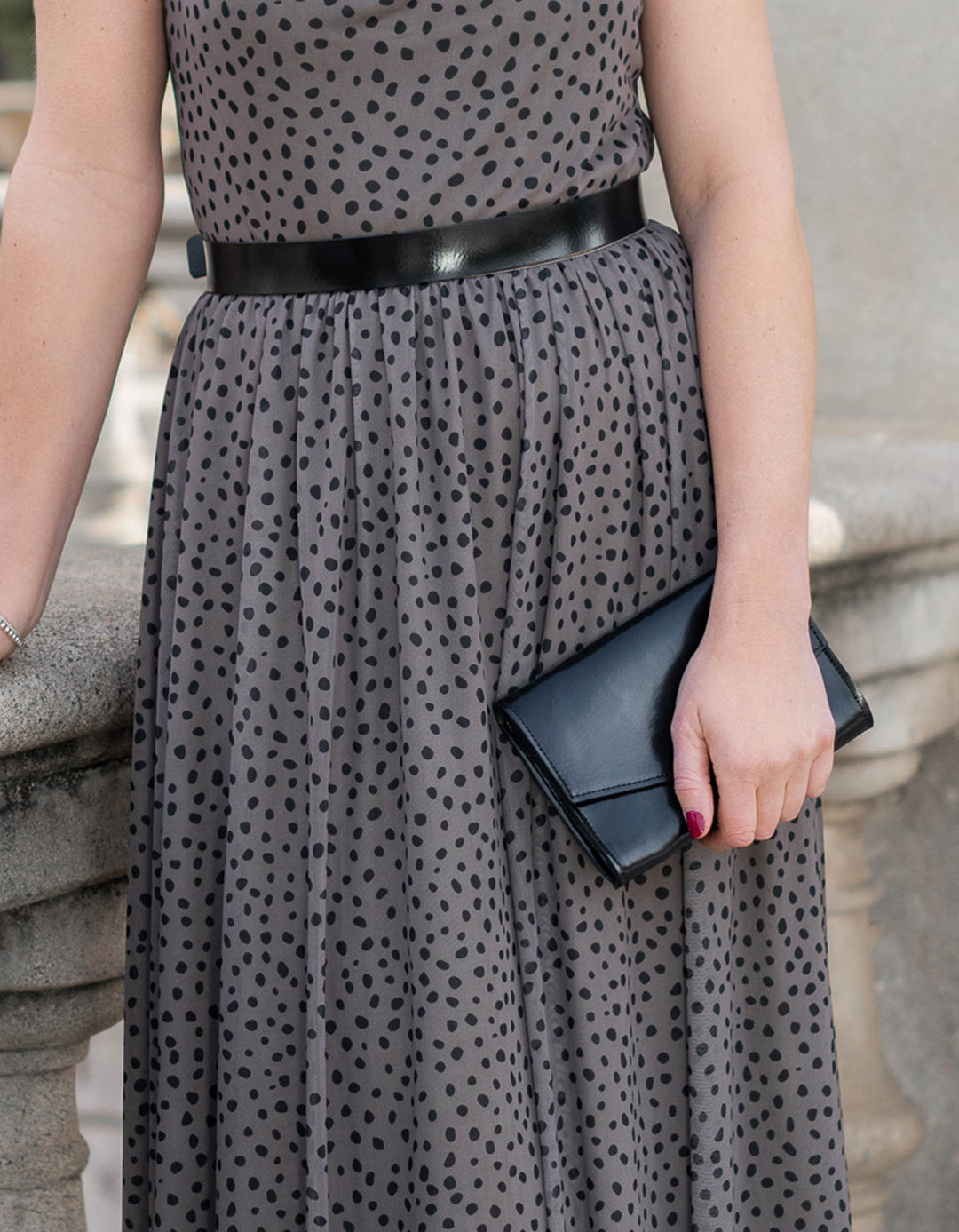 Constant Love Braut Clutch - Schwarz mit goldener Kette