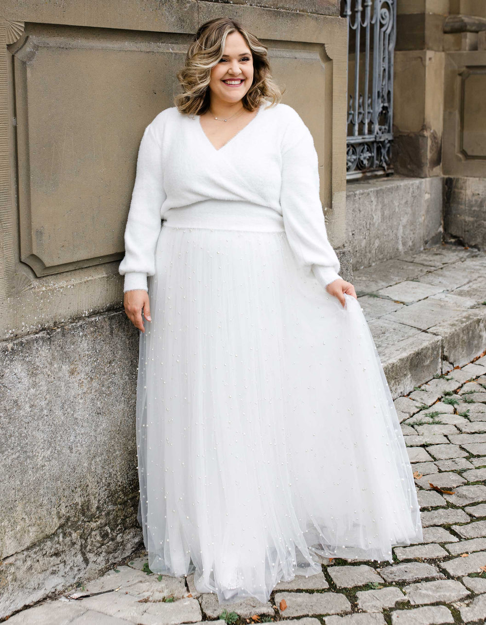 andcompliments_online_shop_brautmode_tulle_skirt_tuellrock_tuell_braut_hochzeit_online_shoppen_satin_oberteil_strick_pullover_murcia