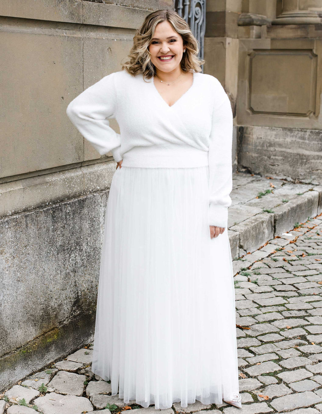 andcompliments_online_shop_brautmode_tulle_skirt_tuellrock_tuell_braut_hochzeit_online_shoppen_satin_oberteil_strick_pullover_murcia