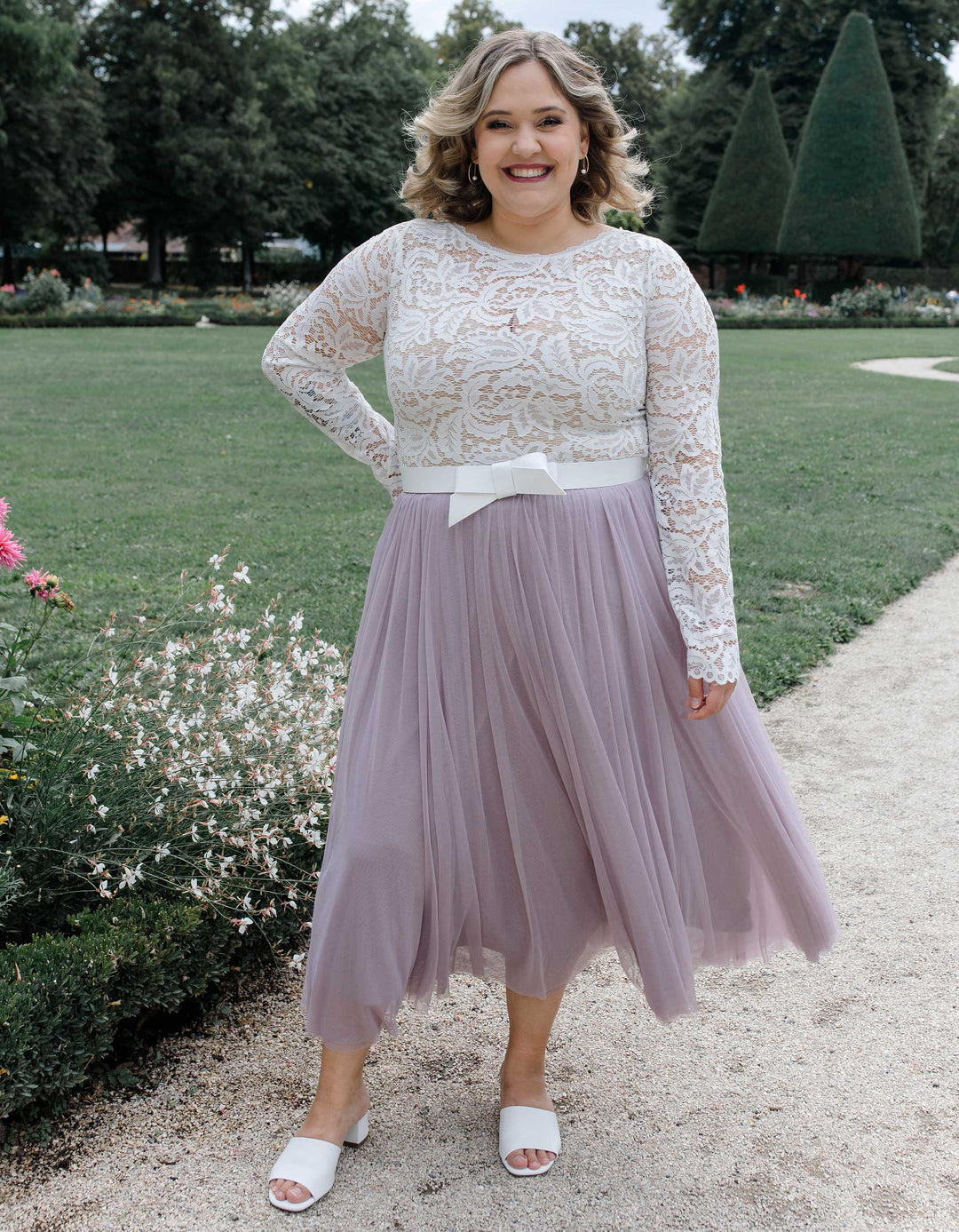 andcompliments_online_shop_brautmode_tulle_skirt_tuellrock_tuell_braut_hochzeit_online_shoppen_satin_oberteil