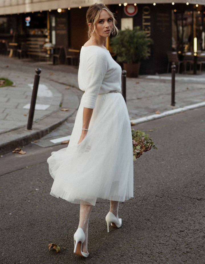 andcompliments_strick_pullover_kuschel_cashmere_wolle_wifey_braut_jga_hochzeit_andcompliments_constant_love_brautmode_online_shop_tuellrock_weiss