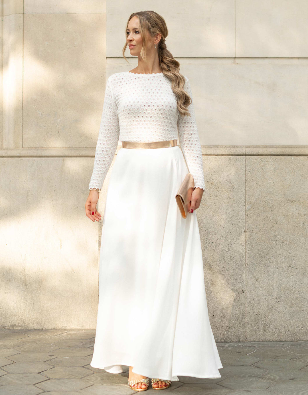 andcompliments_strick_pullover_kuschel_cashmere_wolle_wifey_braut_jga_hochzeit_andcompliments_constant_love_brautmode_online_shop_tuellrock_weiss_padua-6