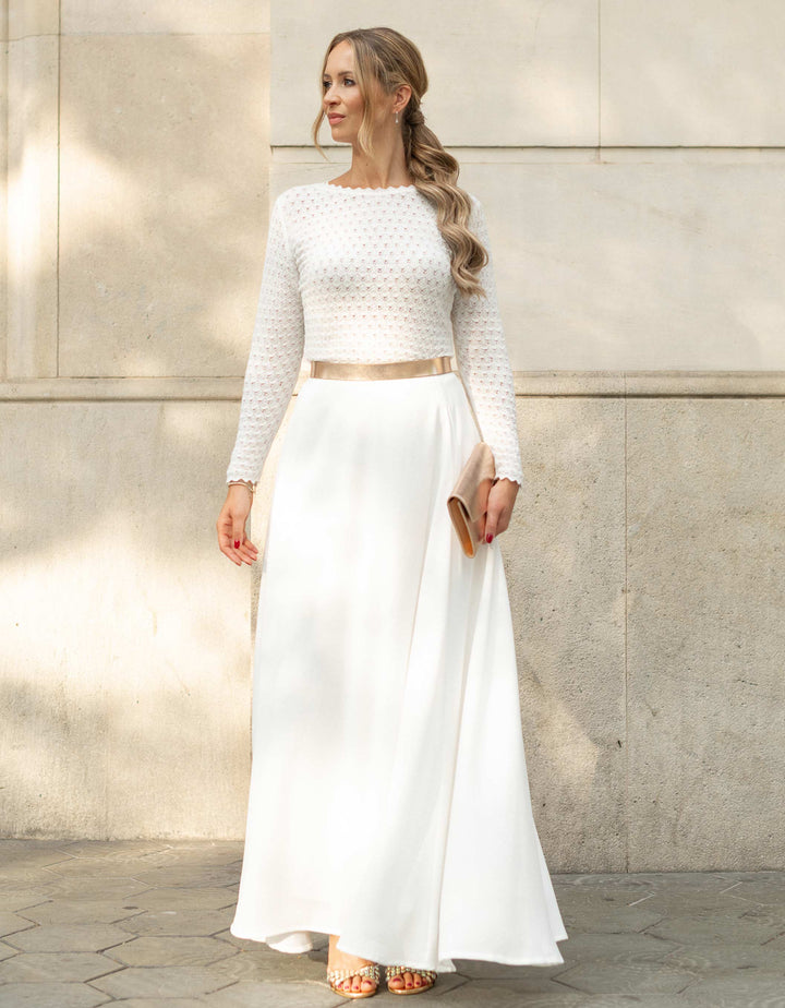 andcompliments_strick_pullover_kuschel_cashmere_wolle_wifey_braut_jga_hochzeit_andcompliments_constant_love_brautmode_online_shop_tuellrock_weiss_padua-6