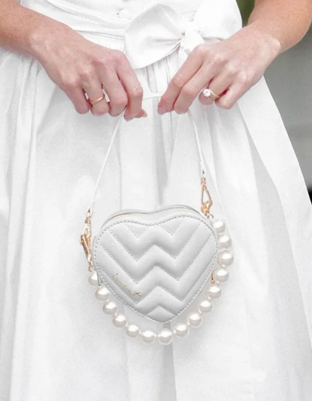 andcompliments_weat_we-eat-avocado_online_shop_accessoires_brautmode_Mini-Heart-crystal_heart_herz_braut_perlen_gold_extra-gurt-39-1