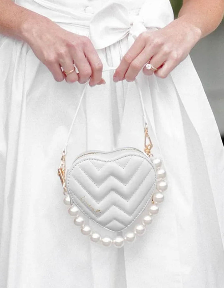 andcompliments_weat_we-eat-avocado_online_shop_accessoires_brautmode_Mini-Heart-crystal_heart_herz_braut_perlen_gold_extra-gurt-39-1