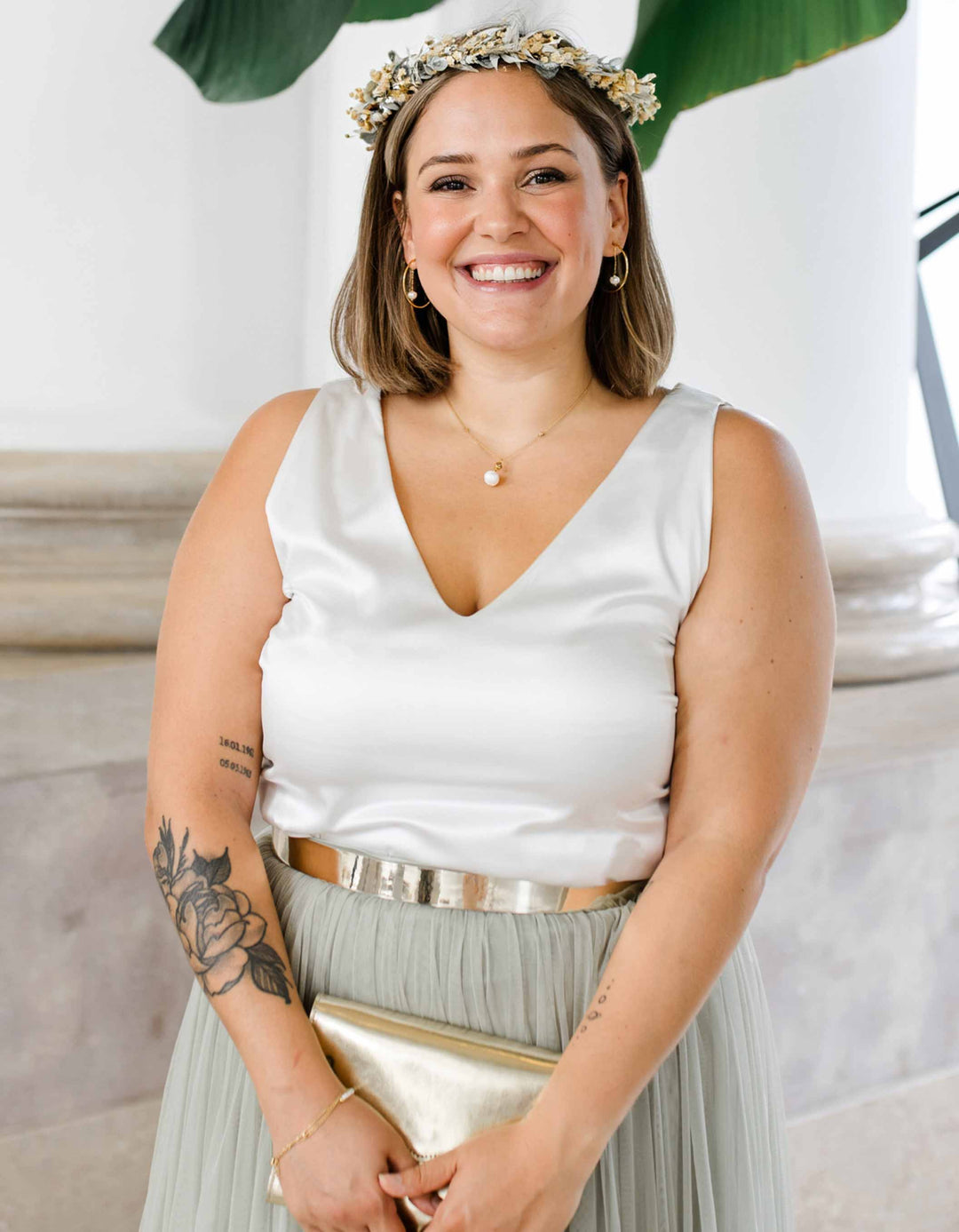 Stylischer Gürtel in Metallic-Optik in Gold– perfekt für Brautkleider, Standesamt & Sommerlooks. Modern, bequem & vielseitig kombinierbar.