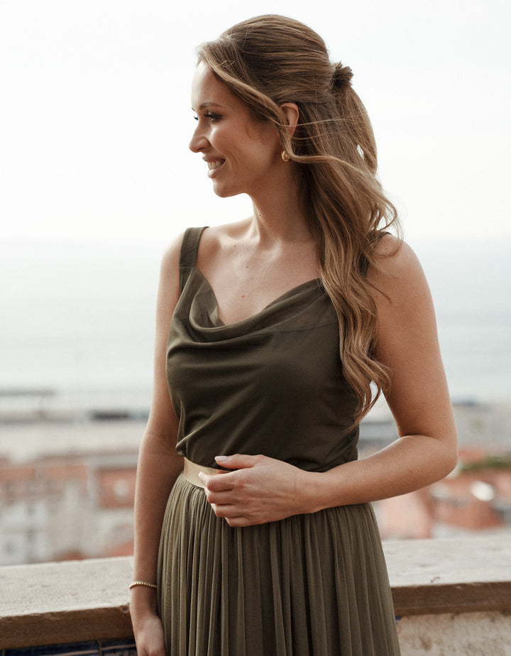 constant_love_online_shop_braut_hochzeit_andcompliments_berlin_team_braut_tuellrock_brautkleid_kleid_standesamt_clean_tuell_olive-9