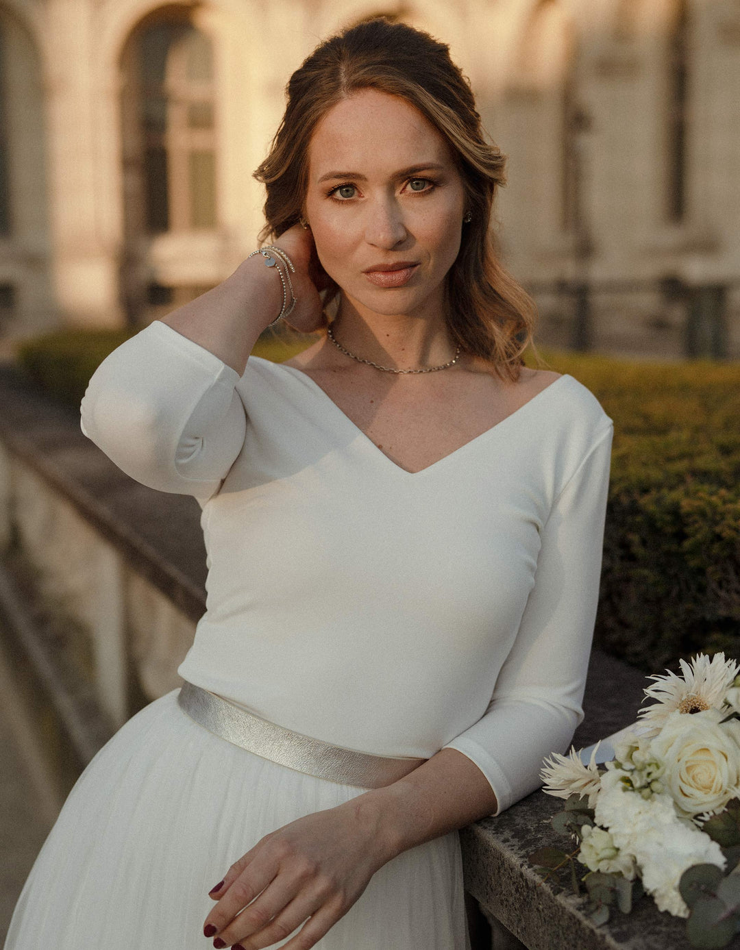 constant_love_online_shop_braut_hochzeit_andcompliments_berlin_team_braut_tuellrock_tuell_rock_spitze_spitzenoberteil_brautkleid_kleid_langarm_aermel_standesamt_boho_body_clean