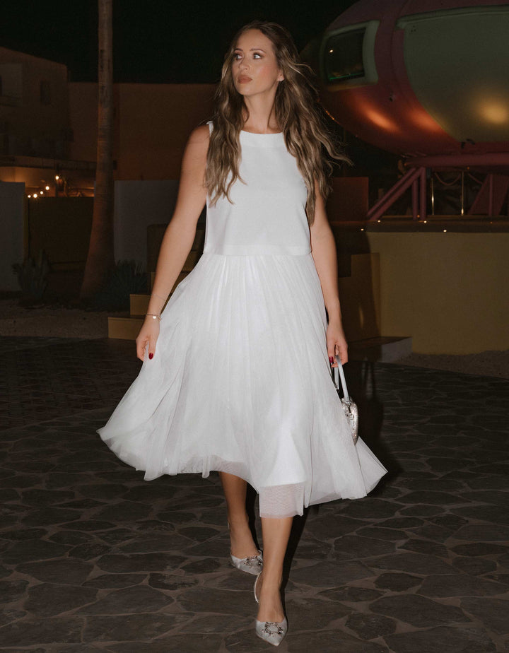 constant_love_online_shop_braut_hochzeit_andcompliments_berlin_tuellrock_tuell_rock_brautkleid_alternative_mix and match_nicht aus China_ohne Arm_cleanes_Brauttop