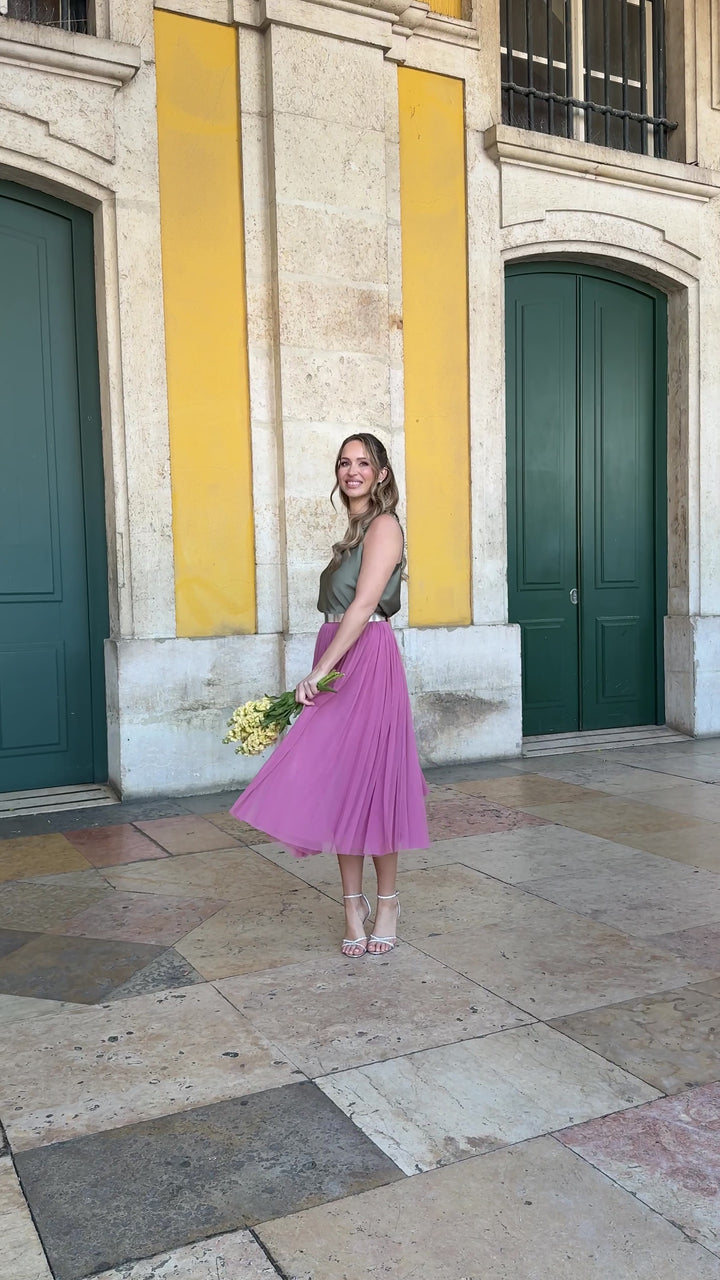 andcompliments_constant_love_online_shop_braut_hochzeit_andcompliments_berlin_camisole_seidentop_standesamt_olive_amiens_top onlineshops_brautmode_in deutschland_brautkleid