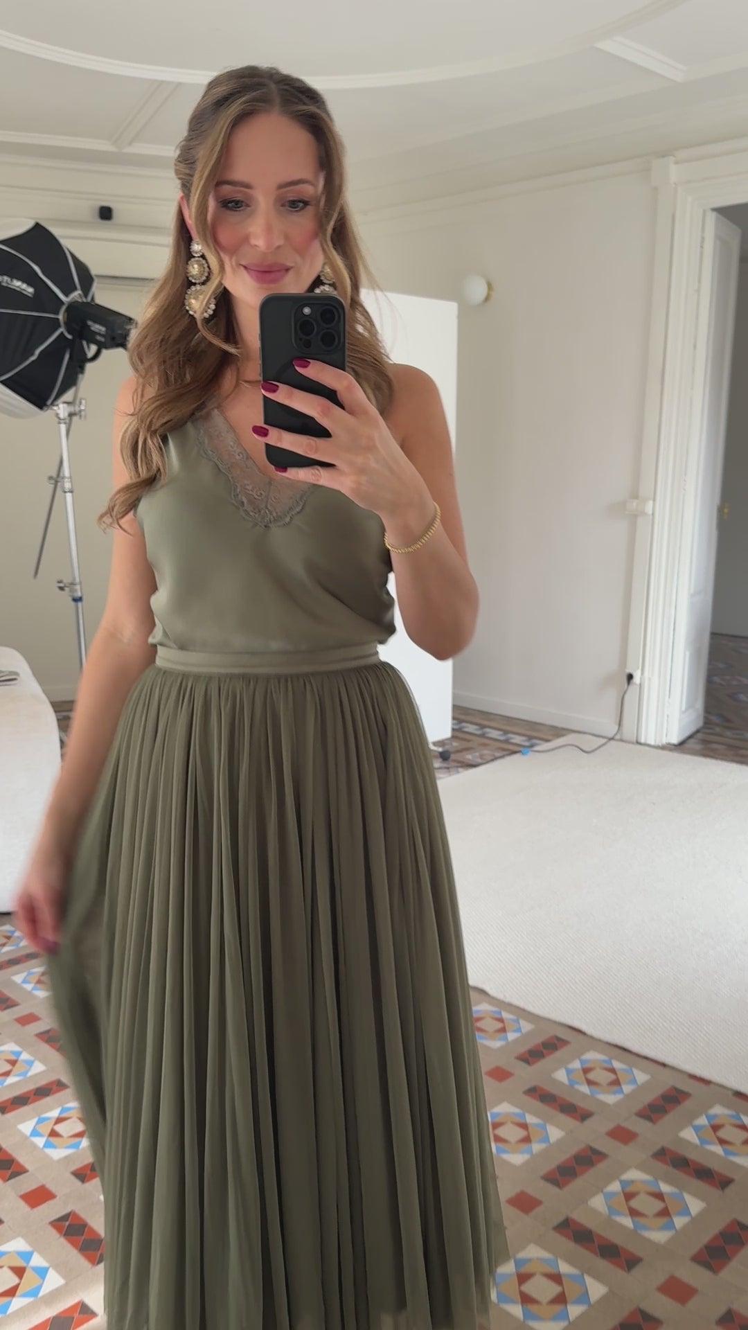 CONSTANT LOVE Top AMIENS Satin Oberteil Olive