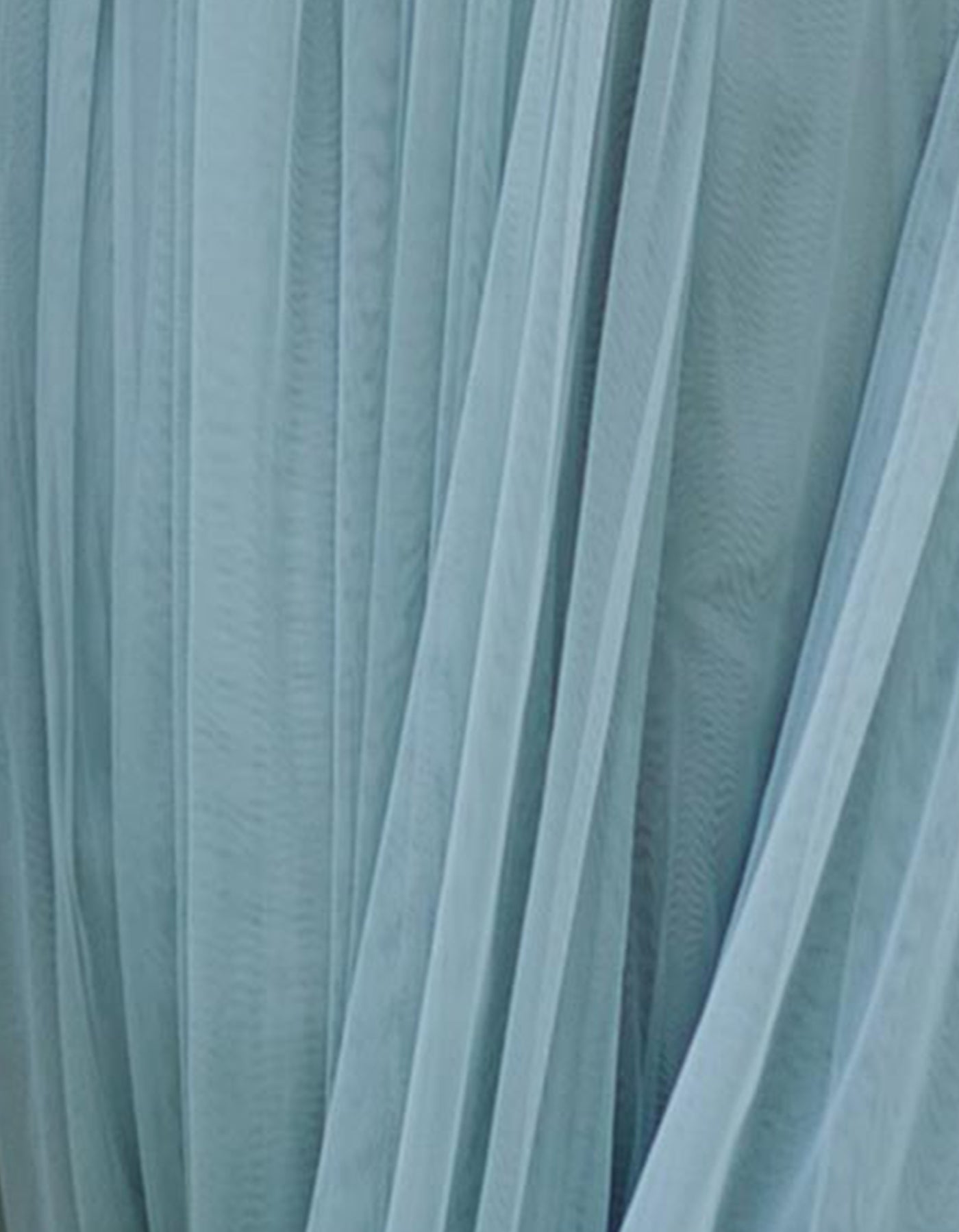      andcompliments_online_shop_brautmode_tulle_skirt_tuellrock_tuell_braut_hochzeit_online_shoppen_diy_set_schleife_schlips_einstecktuch_krawatte_fliege