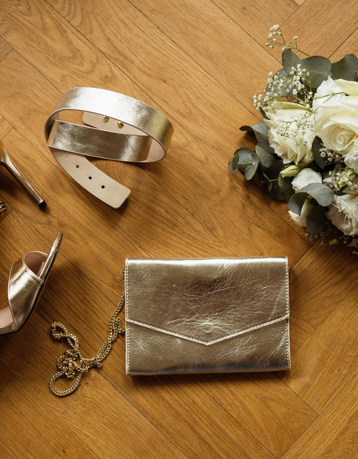 andcompliments_online_shop_brautmode_tulle_skirt_tuellrock_tuell_braut_hochzeit_online_shoppen_mini_clutch_broken_gold