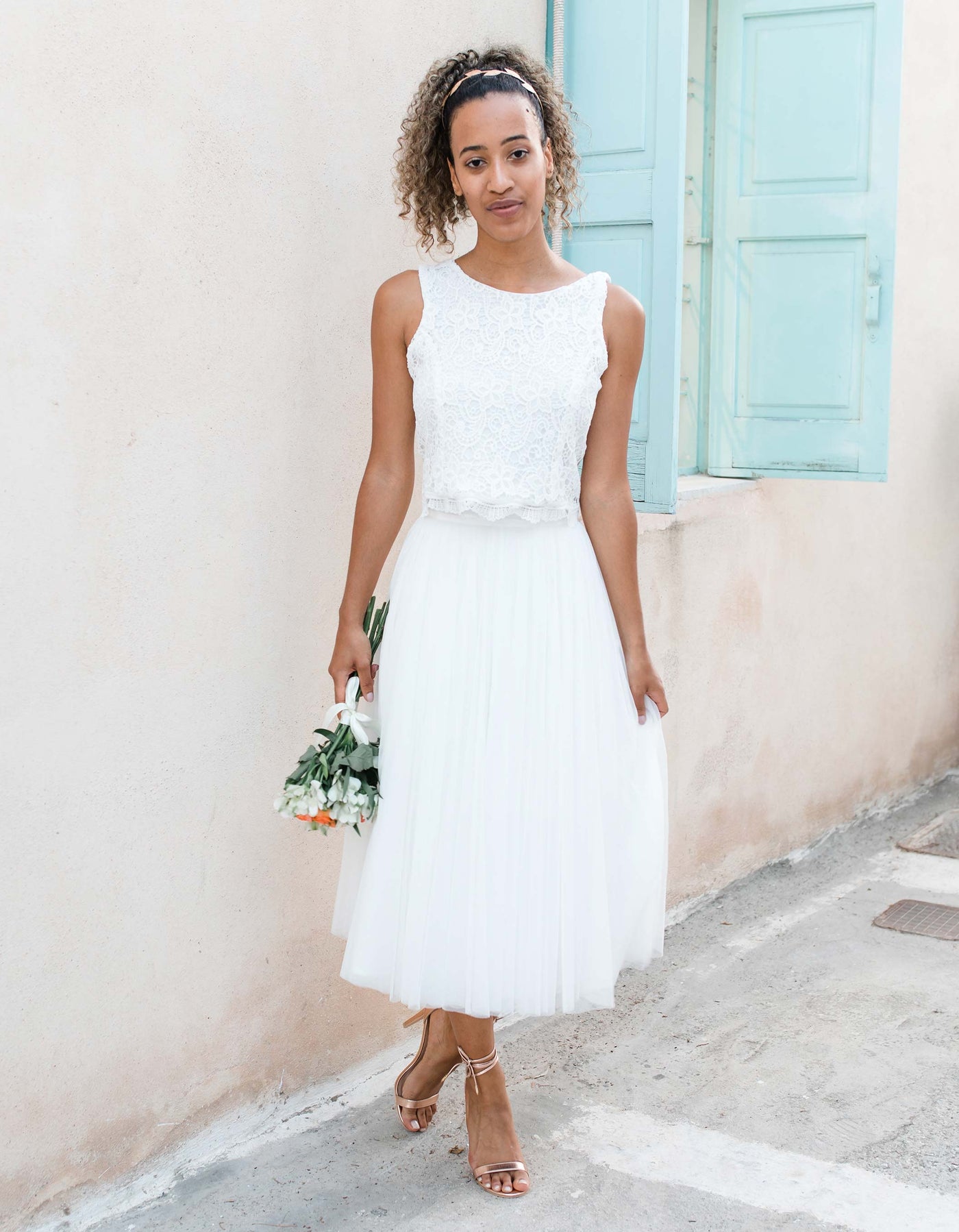 andcompliments_online_shop_brautmode_tulle_skirt_tuellrock_tuell_braut_hochzeit_online_shoppen_mix_and_match_spitzenoberteil_braut_top_athen_brautkleid