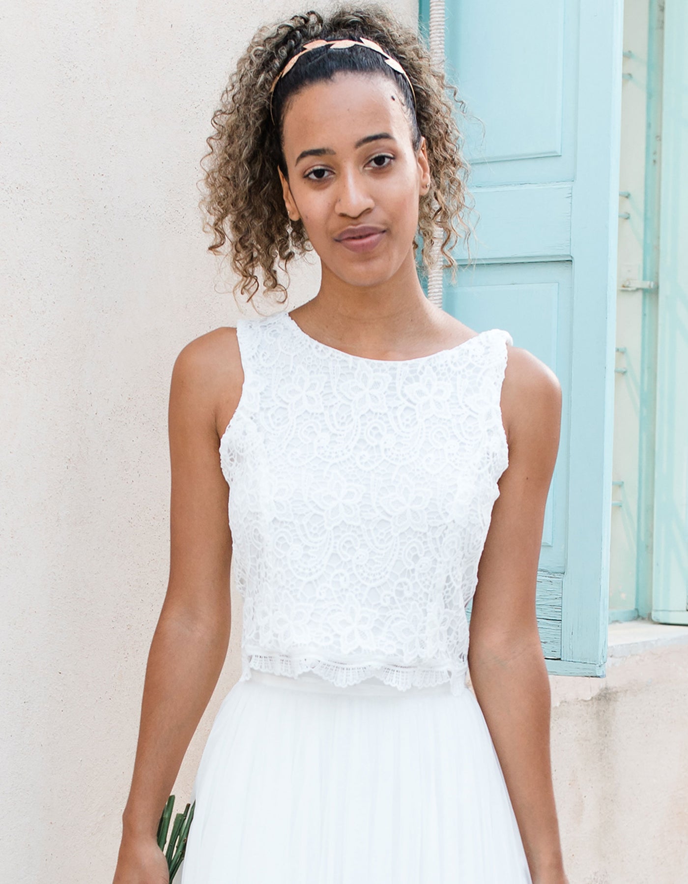 andcompliments_online_shop_brautmode_tulle_skirt_tuellrock_tuell_braut_hochzeit_online_shoppen_mix_and_match_spitzenoberteil_braut_top_athen_brautkleid