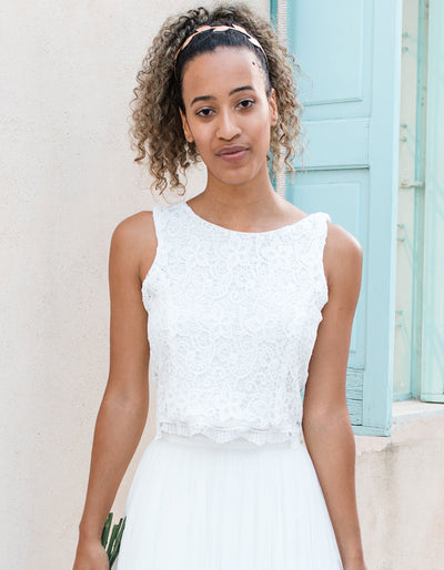andcompliments_online_shop_brautmode_tulle_skirt_tuellrock_tuell_braut_hochzeit_online_shoppen_mix_and_match_spitzenoberteil_braut_top_athen_brautkleid