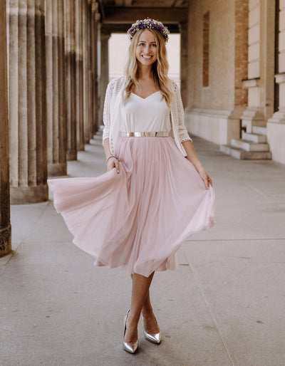 traenen_brautkleid_berater_brautkleid_finder_online_shopping_tüllrock_midi_kurz_grau_grün_jga_bridal_party_brautjungfern_vintage_boho_hochzeit_rosa