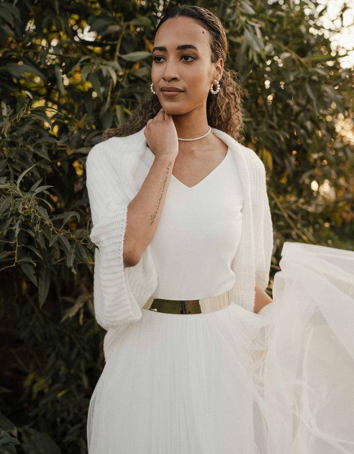 andcompliments_wifey_braut_jga_hochzeit_andcompliments_constant_love_brautmode_online_shop_tuellrock_tuell_rock_strick_stola_grobstrick_bolero_schal_cape_W  Alt-Text bearbeiten
