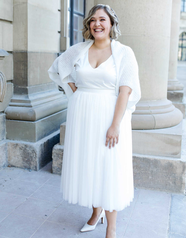 andcompliments_wifey_braut_jga_hochzeit_andcompliments_constant_love_brautmode_online_shop_tuellrock_tuell_rock_strick_stola_grobstrick_bolero_schal_cape_W  Alt-Text bearbeiten