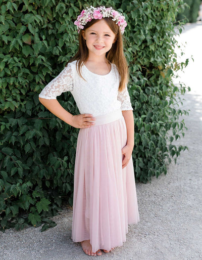 constant_love_online_shop_braut_hochzeit_andcompliments_berlin_standesamt_boho_spitze_blumen_maedchen_taufe_kommunion_kinder_maedchen_kleid_tuellrock_tuell_kleid_spitze-softrose_mädchen_kommunion_kleid_prinzessin_bequem_made_in_europe  Alt-Text bearbeiten
