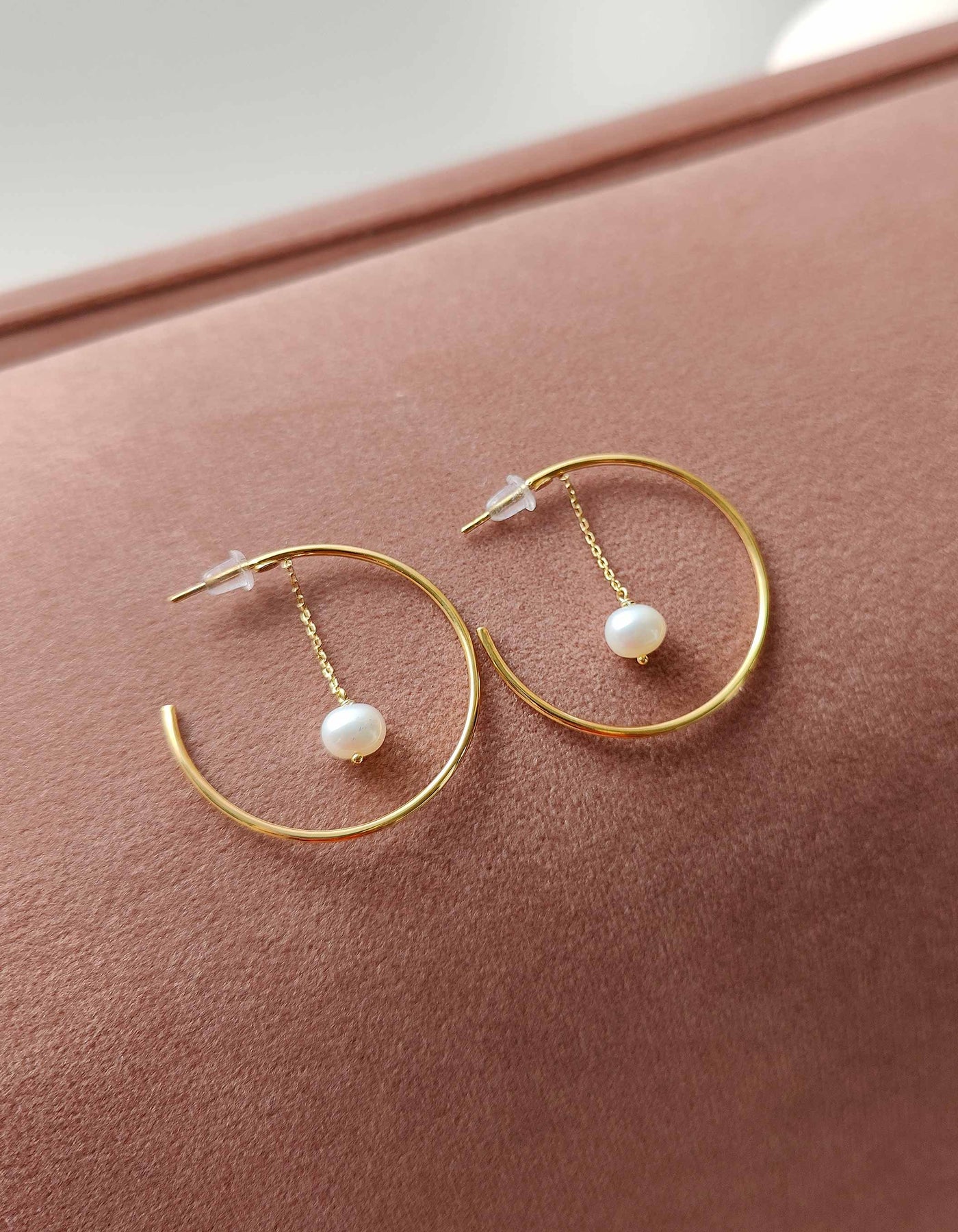 Ohrringe größerer Loop mit Perle Gold - 925er Silber 14k vergoldet