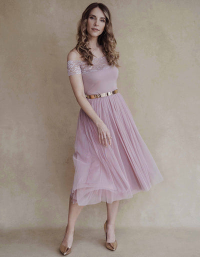 constant_love_tuellrock_mauve_rosa_altrosa_hochzeit_gast_standesamt_brautjungfern-_hochzeitsgast-midi  Alt-Text bearbeiten