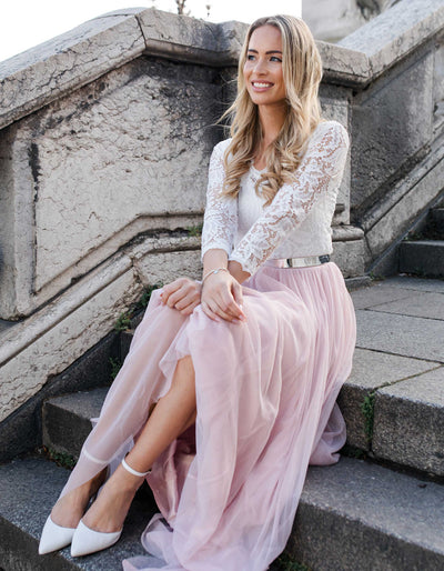 traenen_brautkleid_berater_brautkleid_finder_online_shopping_tüllrock_midi_kurz_grau_grün_jga_bridal_party_brautjungfern_vintage_boho_hochzeit_rosa_pastell_soft  Alt-Text bearbeiten