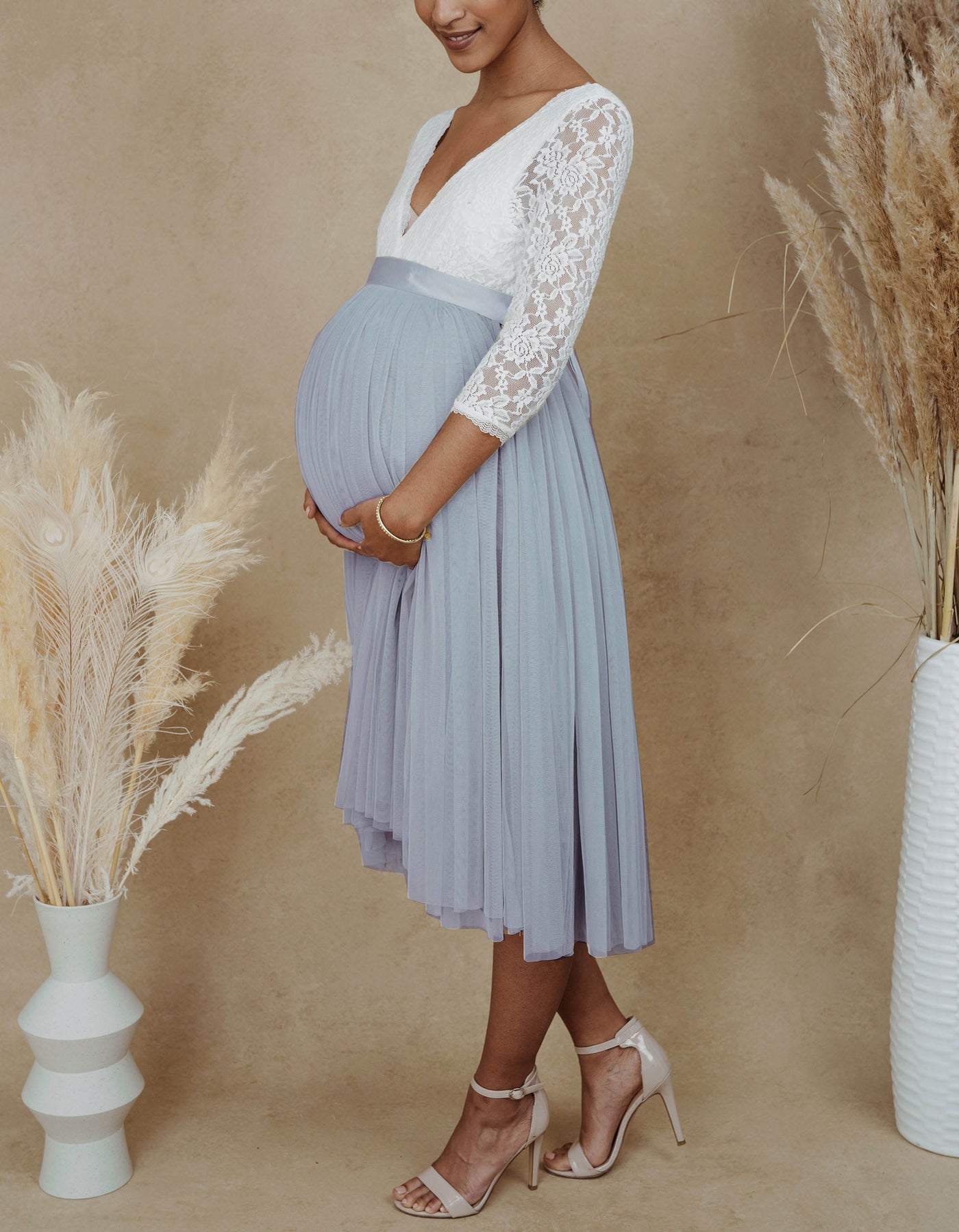 constant_love_tullrock_schwanger_babybauch_schwangerschaft_umstandsmode_brautkleid_hochzeit_gast_standesamt_pastellblau_its_a_boy_gender_reveal