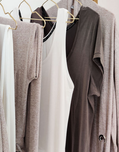 thebowattitude_casual_wear_luxury_home_wear_home-office_looks_outfit_set_oceans_pamela_fabletics_reif_apart_made-in-europe_thebow01-1