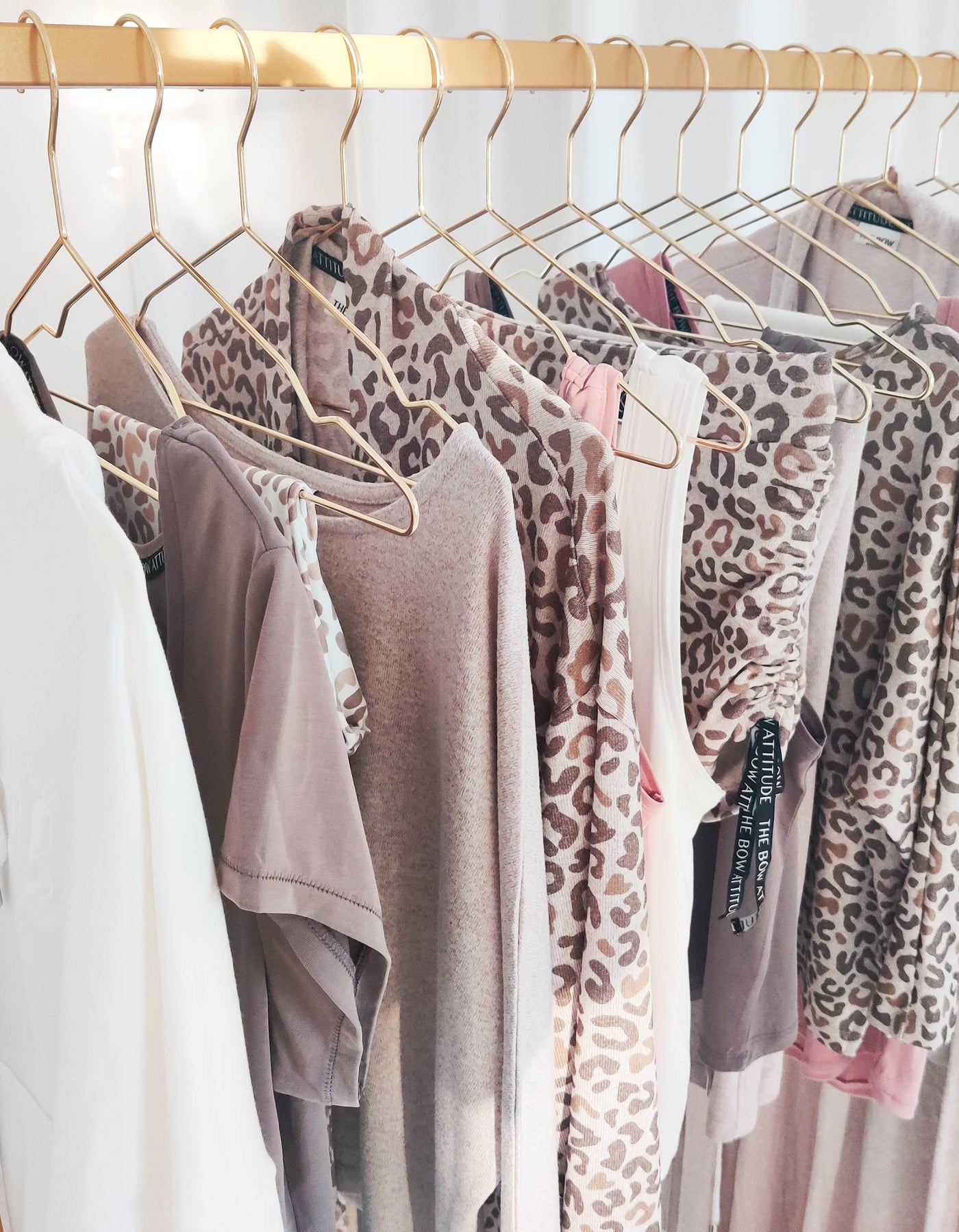thebowattitude_casual_wear_luxury_home_wear_home-office_looks_outfit_set_oceans_pamela_fabletics_reif_apart_made-in-europe